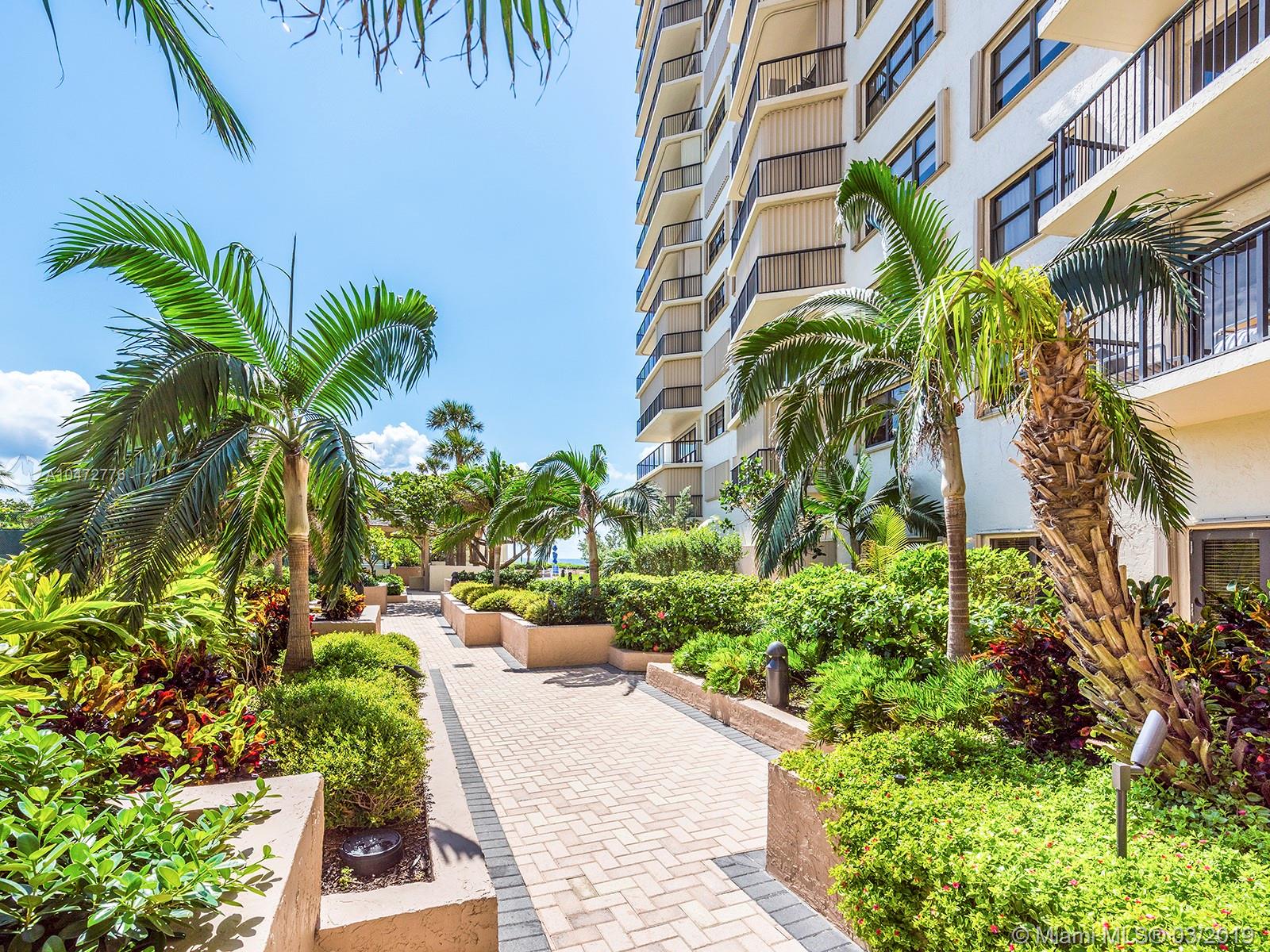 Lauderdale By The Sea, FL 33062,1800 S Ocean Blvd #103