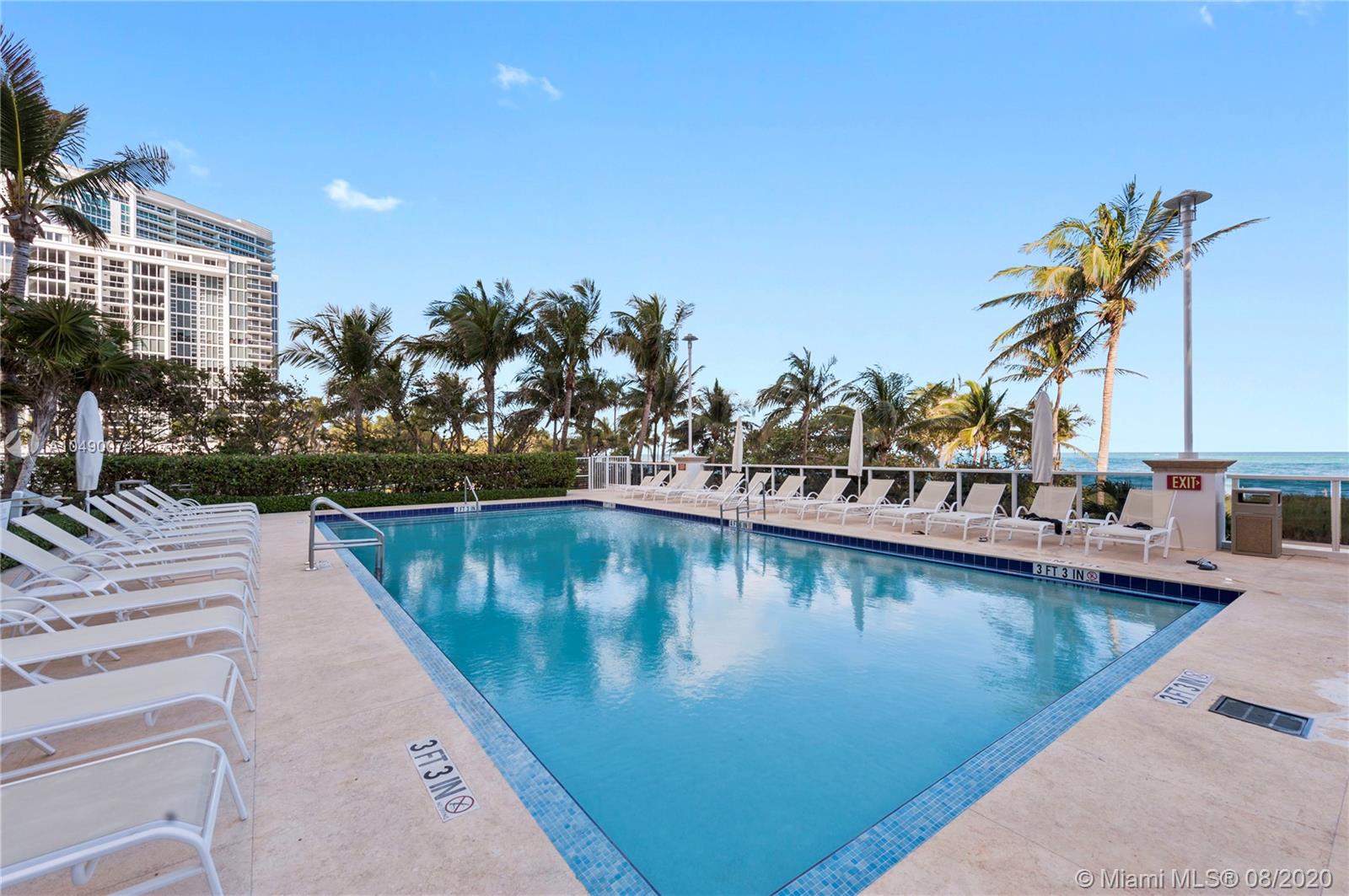 Bal Harbour, FL 33154,10225 Collins Ave #904