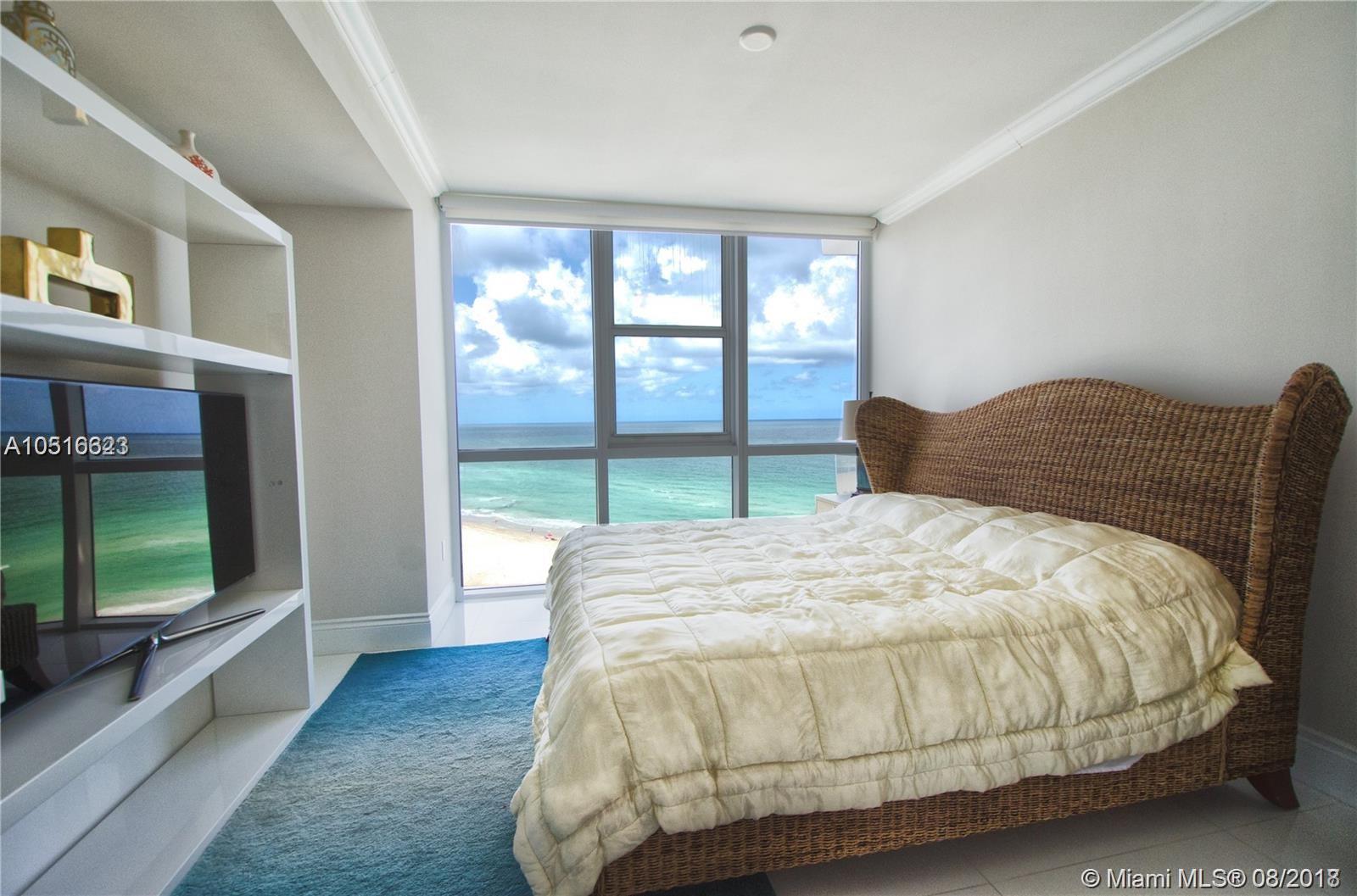 Sunny Isles Beach, FL 33160,18201 Collins Ave #1206