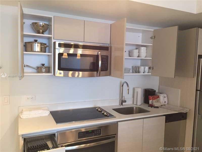 2602 E Hallandale Beach Blvd 1108, Hallandale Beach, Florida 33009, 2 Bedrooms Bedrooms, ,2 BathroomsBathrooms,Residentiallease,For Rent,2602 E Hallandale Beach Blvd 1108,A10517104