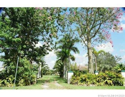 Homestead, FL 33031,22595 SW 252 ST