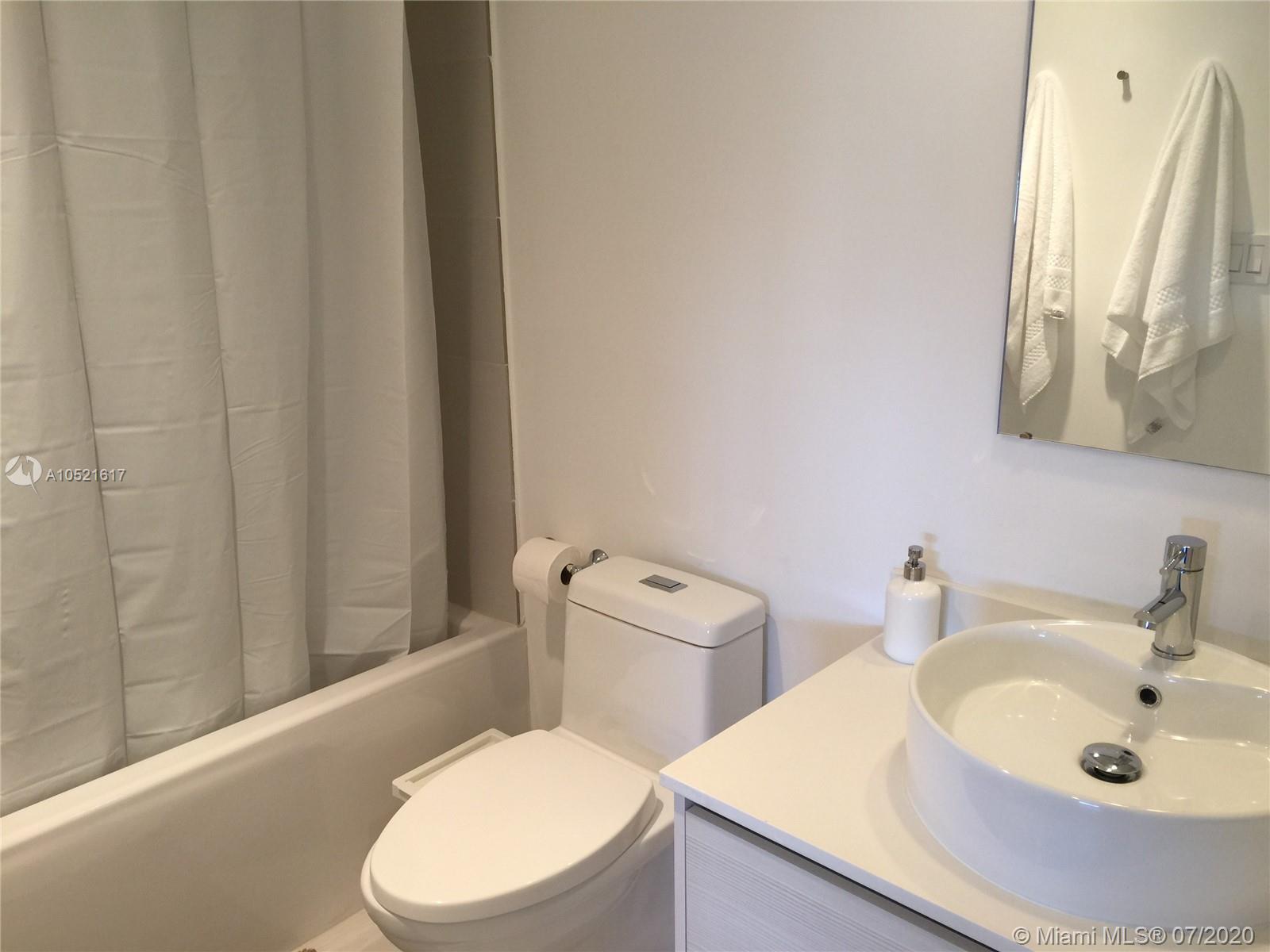 2600 E Hallandale Beach 2202, Hallandale Beach, Florida 33009, 3 Bedrooms Bedrooms, ,3 BathroomsBathrooms,Residentiallease,For Rent,2600 E Hallandale Beach 2202,A10521617