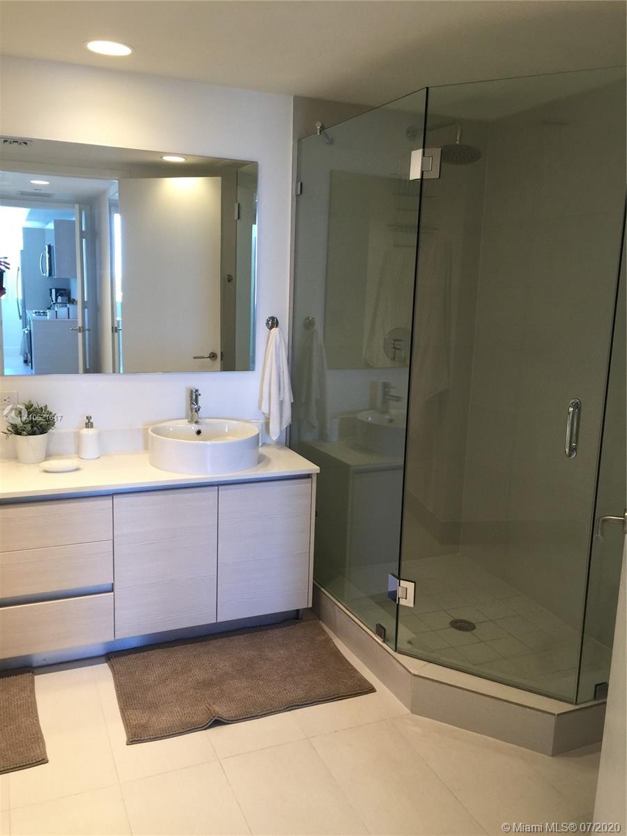 2600 E Hallandale Beach 2202, Hallandale Beach, Florida 33009, 3 Bedrooms Bedrooms, ,3 BathroomsBathrooms,Residentiallease,For Rent,2600 E Hallandale Beach 2202,A10521617