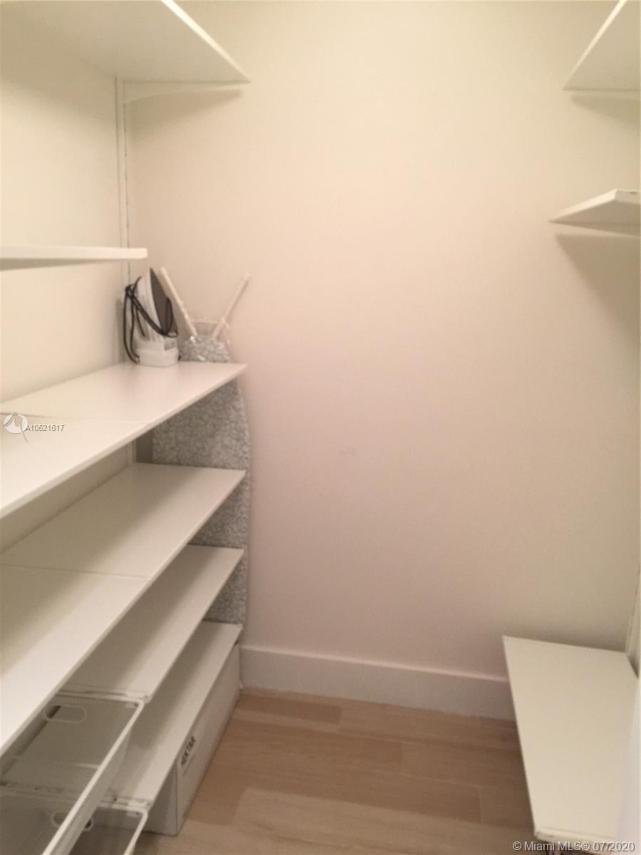 2600 E Hallandale Beach 2202, Hallandale Beach, Florida 33009, 3 Bedrooms Bedrooms, ,3 BathroomsBathrooms,Residentiallease,For Rent,2600 E Hallandale Beach 2202,A10521617