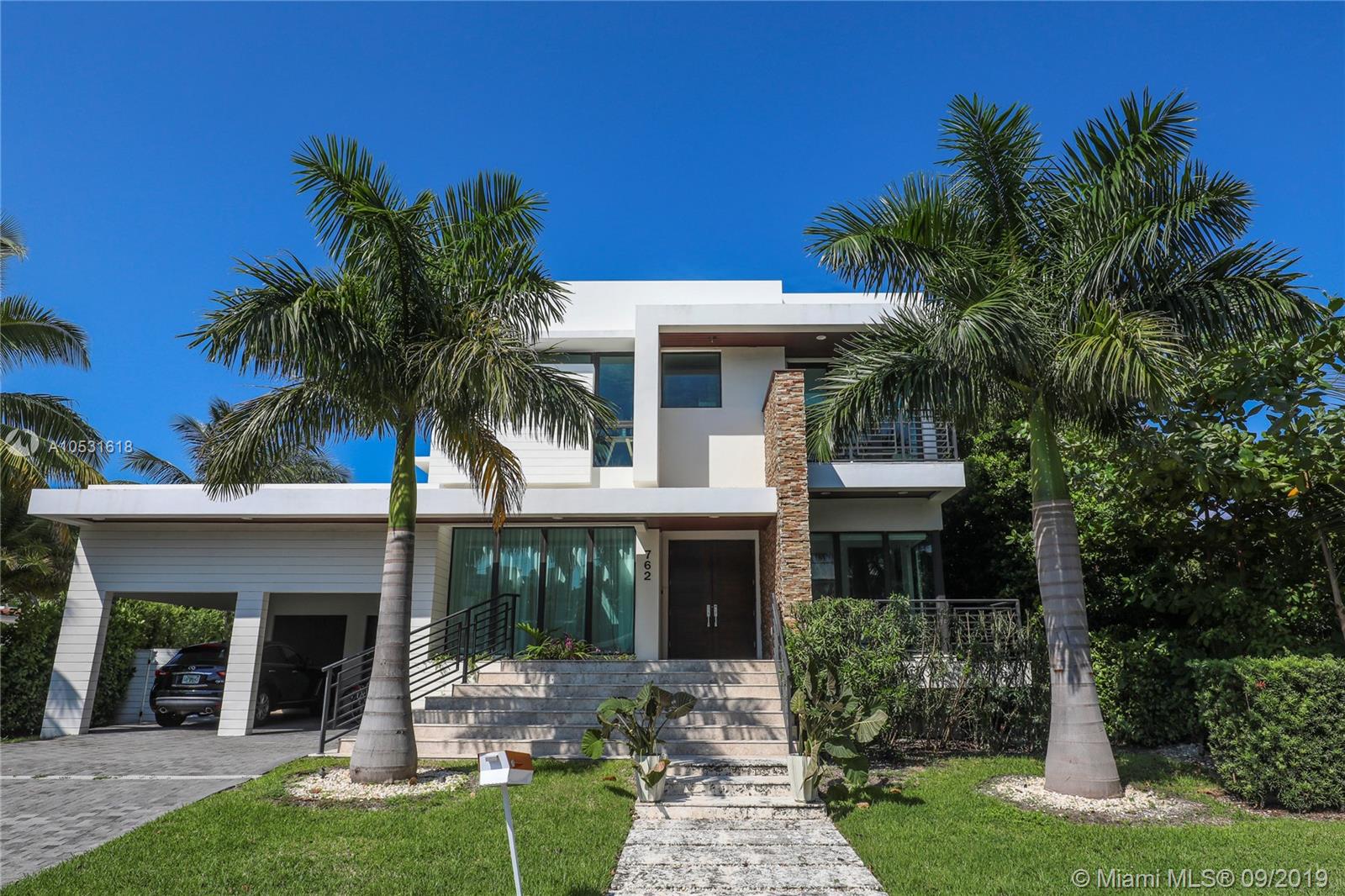 Key Biscayne, FL 33149,762 Fernwood Rd