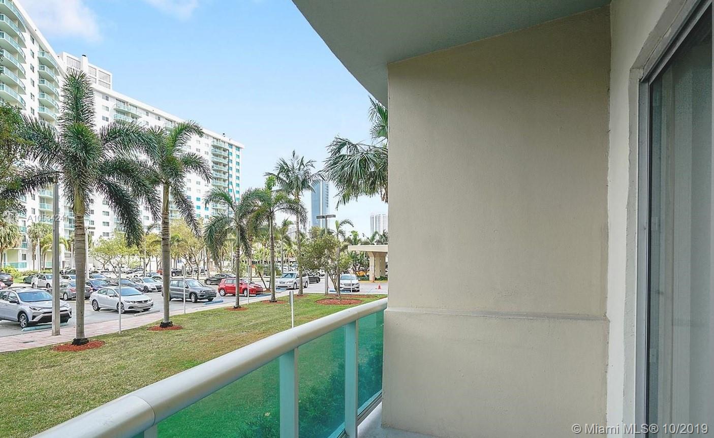 Sunny Isles Beach, FL 33160,19390 Collins Ave #126