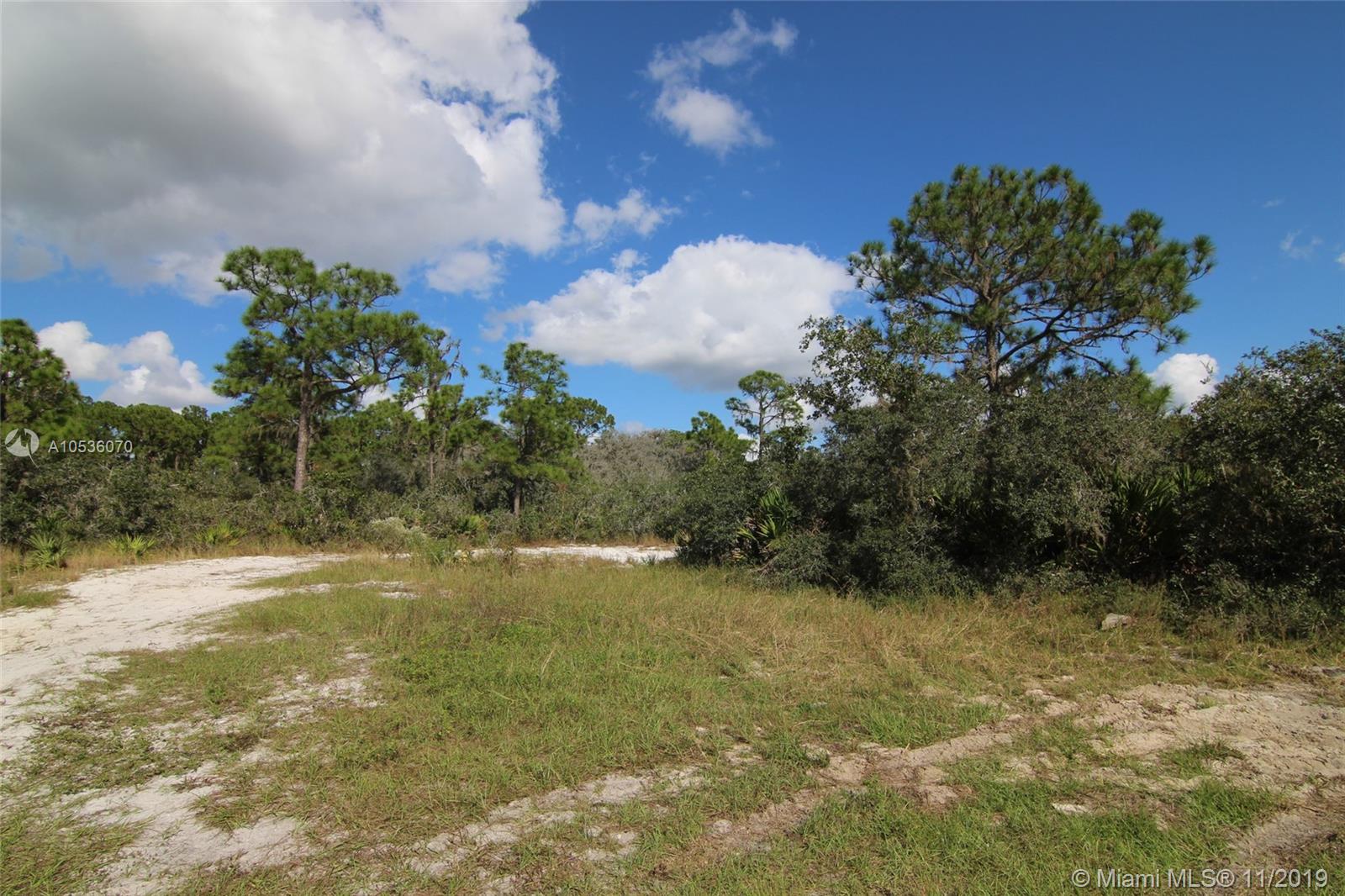 4944 Pebble Beach Dr,  Sebring,  FL 33872