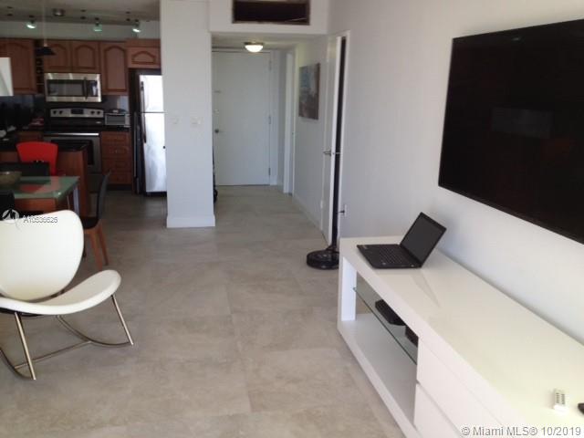 Miami Beach, FL 33140,5701 Collins Ave #1705