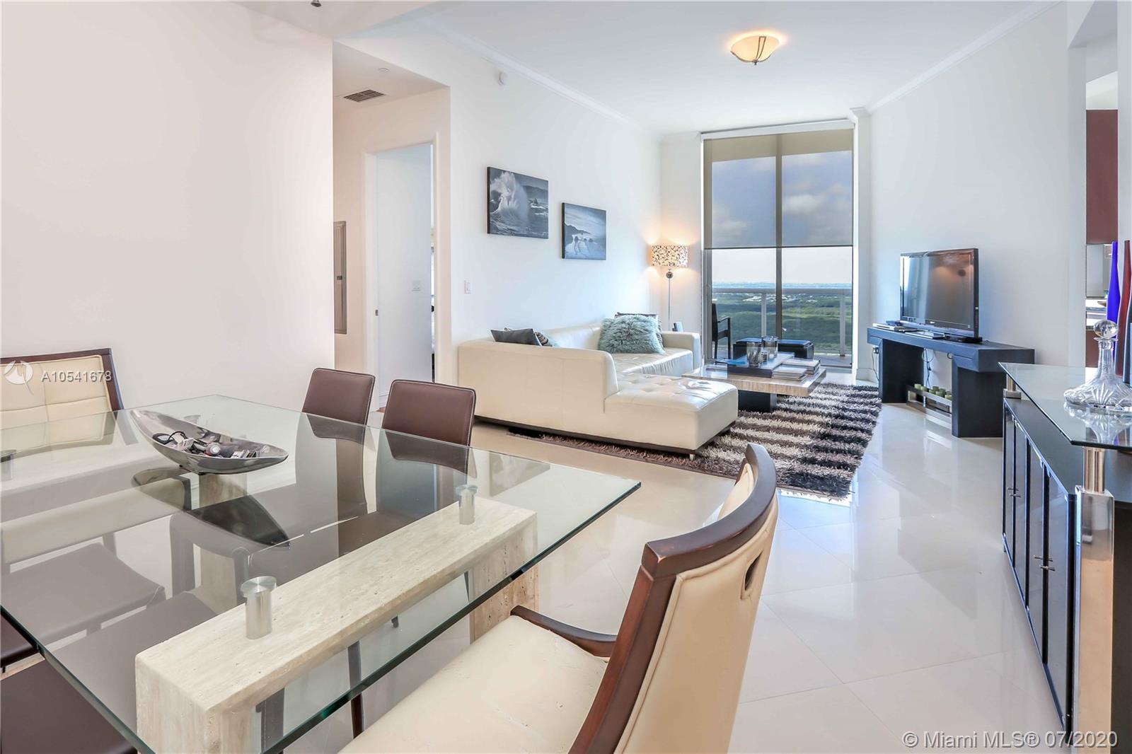 Sunny Isles Beach, FL 33160,16001 Collins Ave #3605