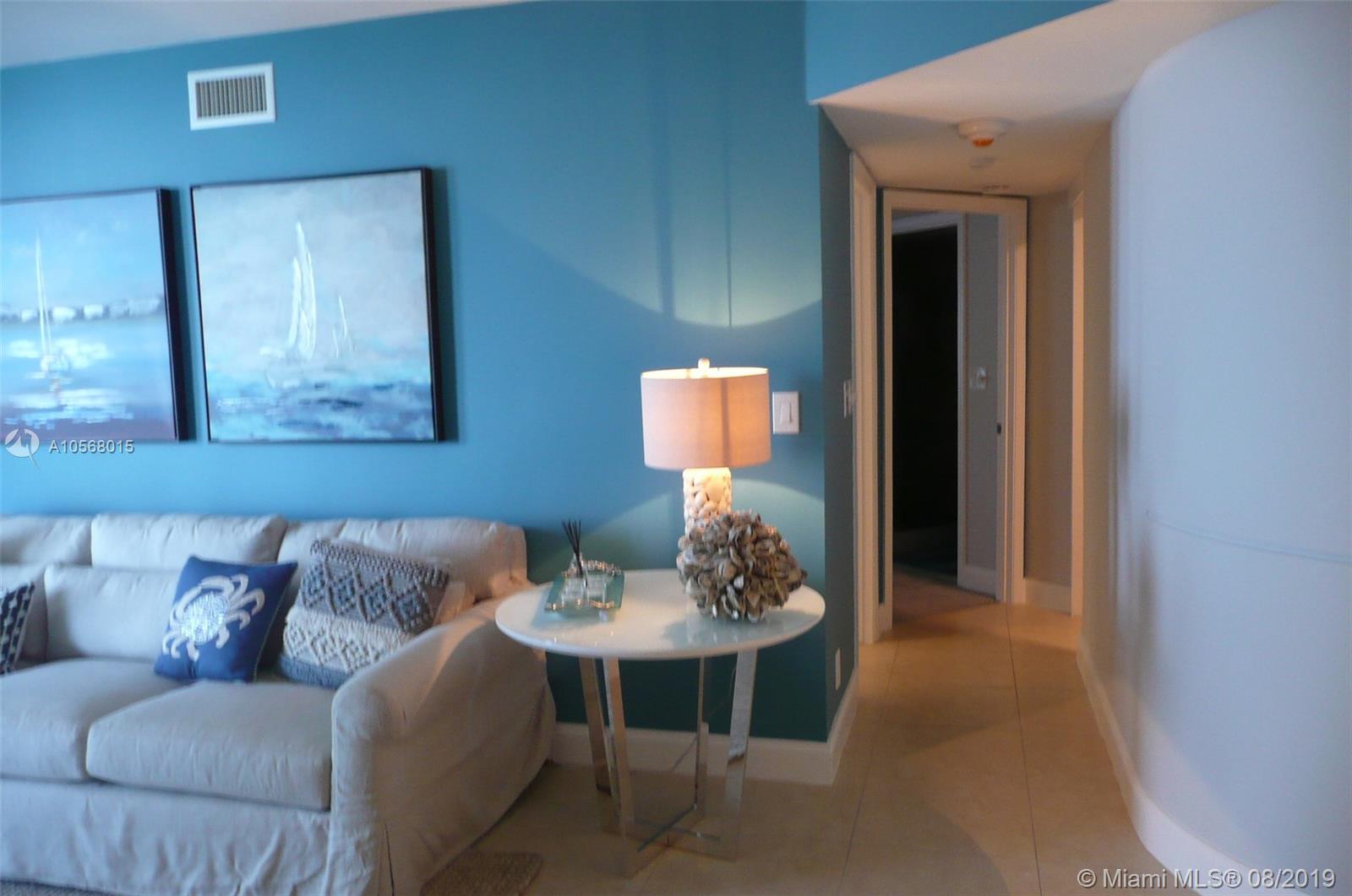 Sunny Isles Beach, FL 33160,16485 Collins Ave #2332