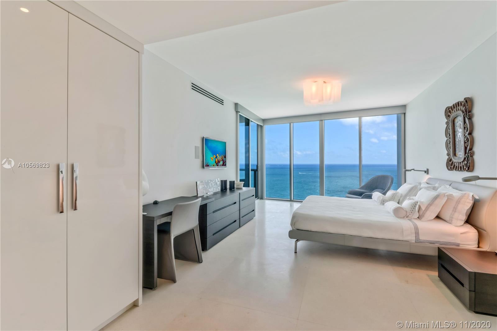 Sunny Isles Beach, FL 33160,17001 Collins Ave #3108