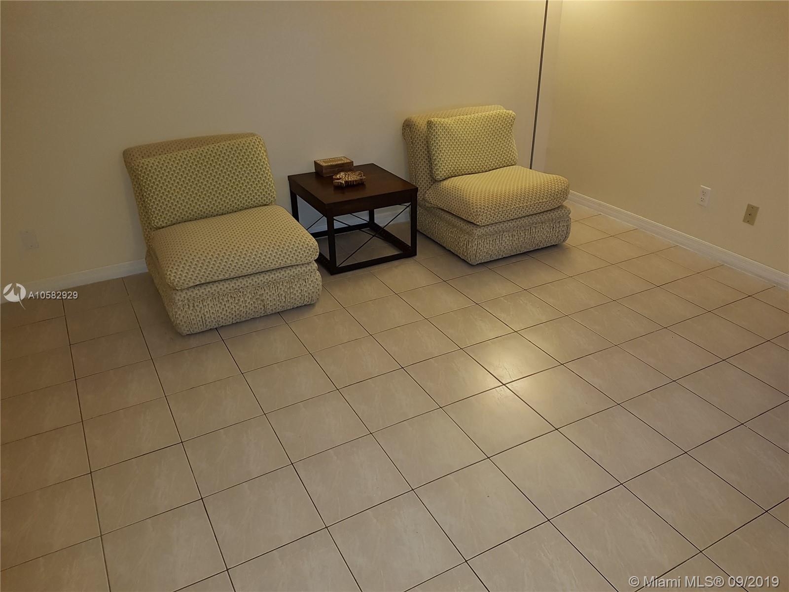 Lauderdale Lakes, FL 33311,3758 NW 21st St #104