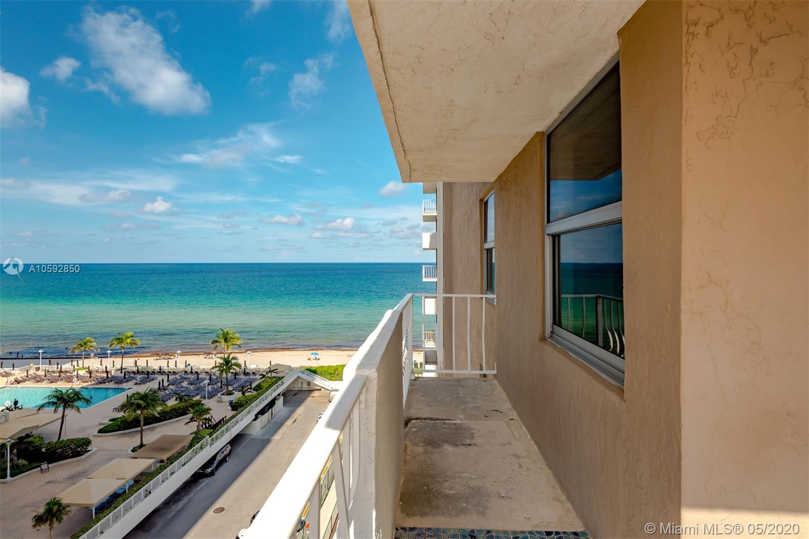 Hallandale Beach, FL 33009,1912 S Ocean Dr #10C