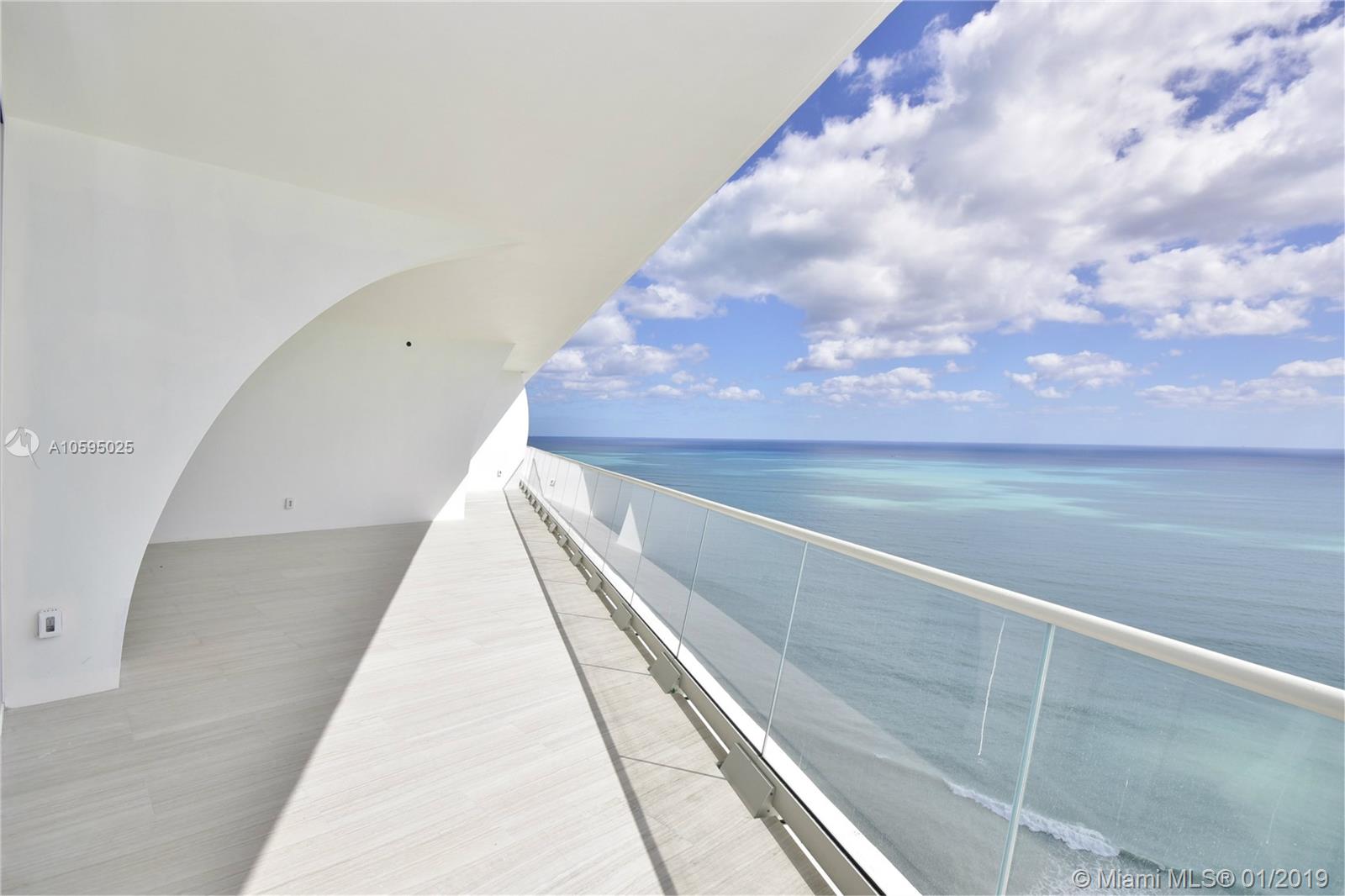 Sunny Isles Beach, FL 33160,16901 Collins Ave #4003