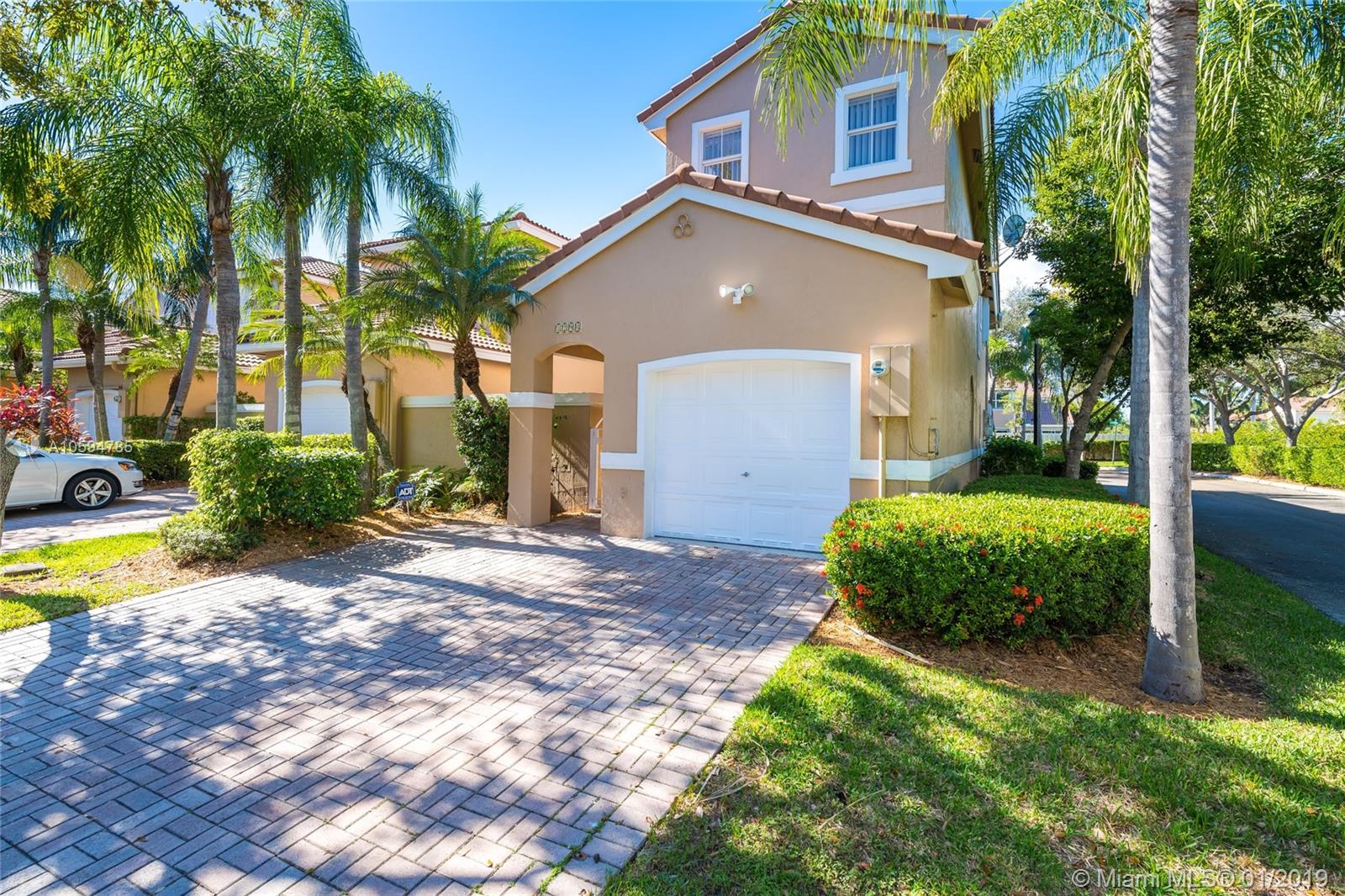 1294 Weeping Willow Way #1294, Hollywood, FL 33019