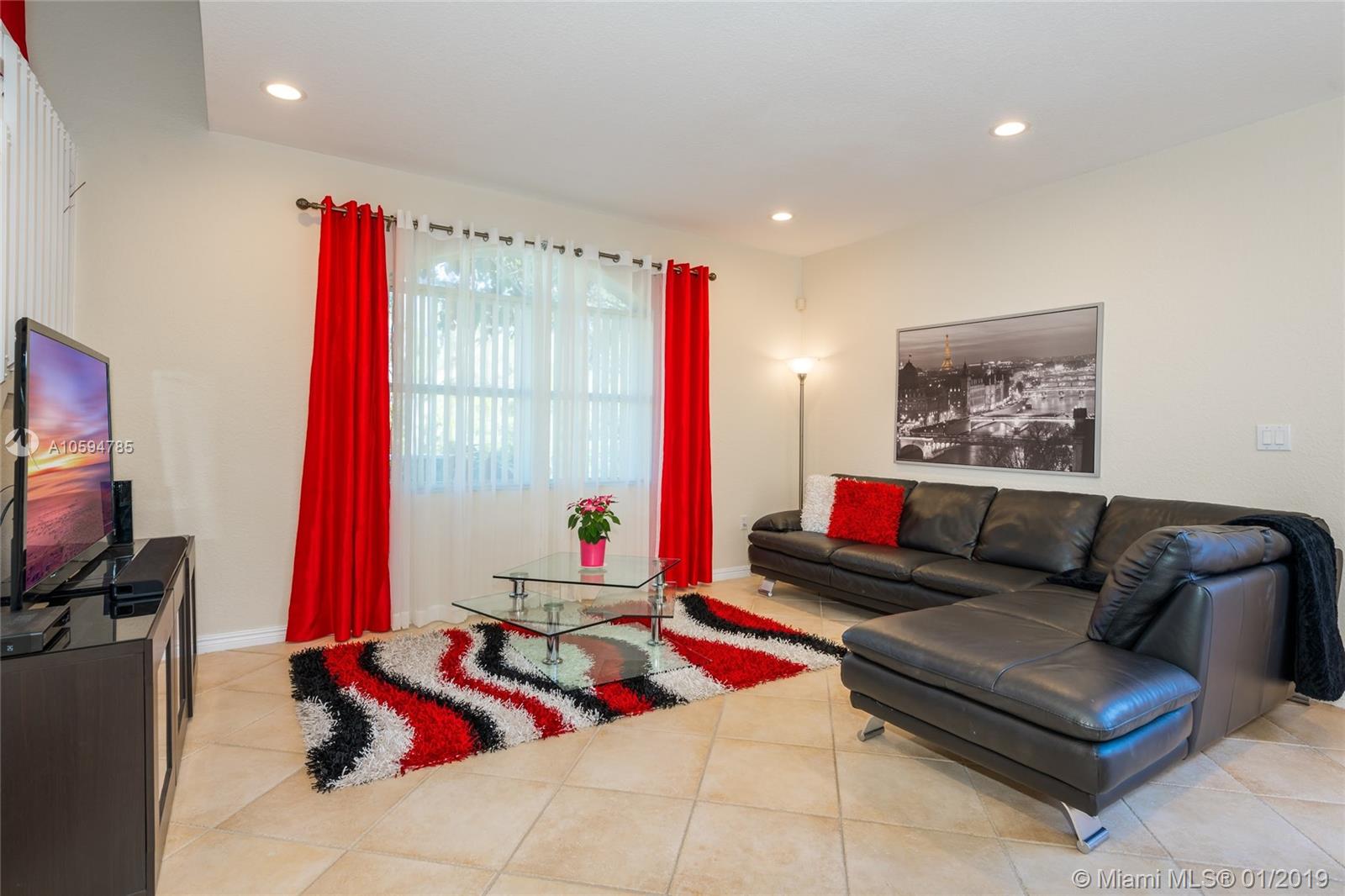 Hollywood, FL 33019,1294 Weeping Willow Way #1294