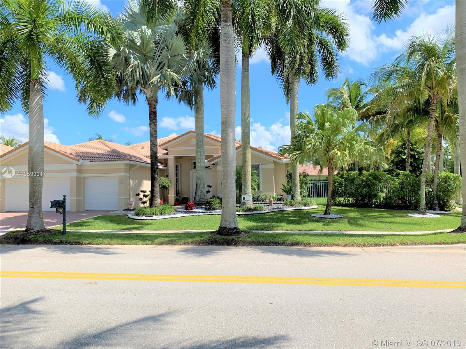 Weston, FL 33327,1605 Victoria Pointe Ln