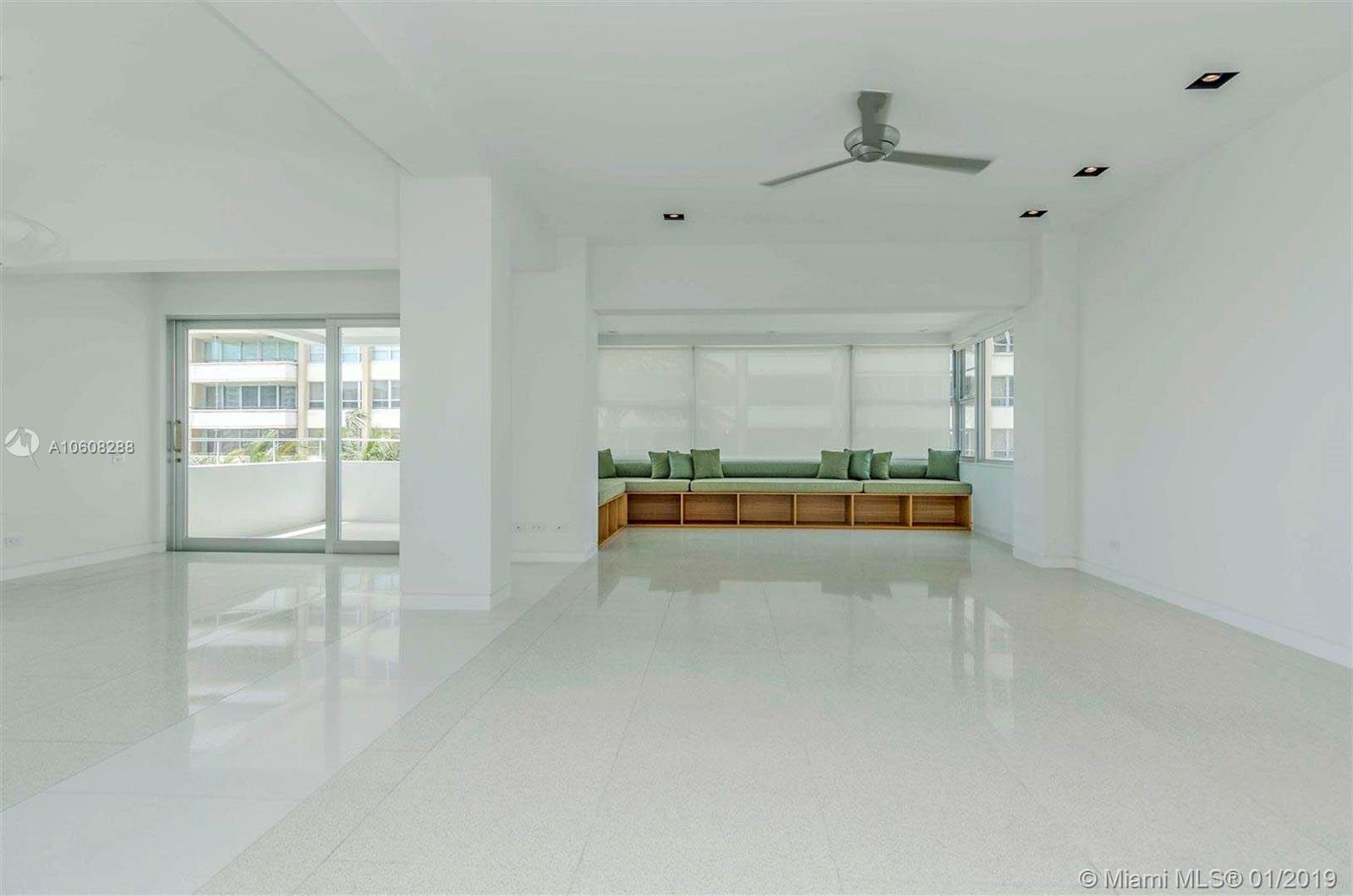 Miami Beach, FL 33139,16 Island Ave #4D