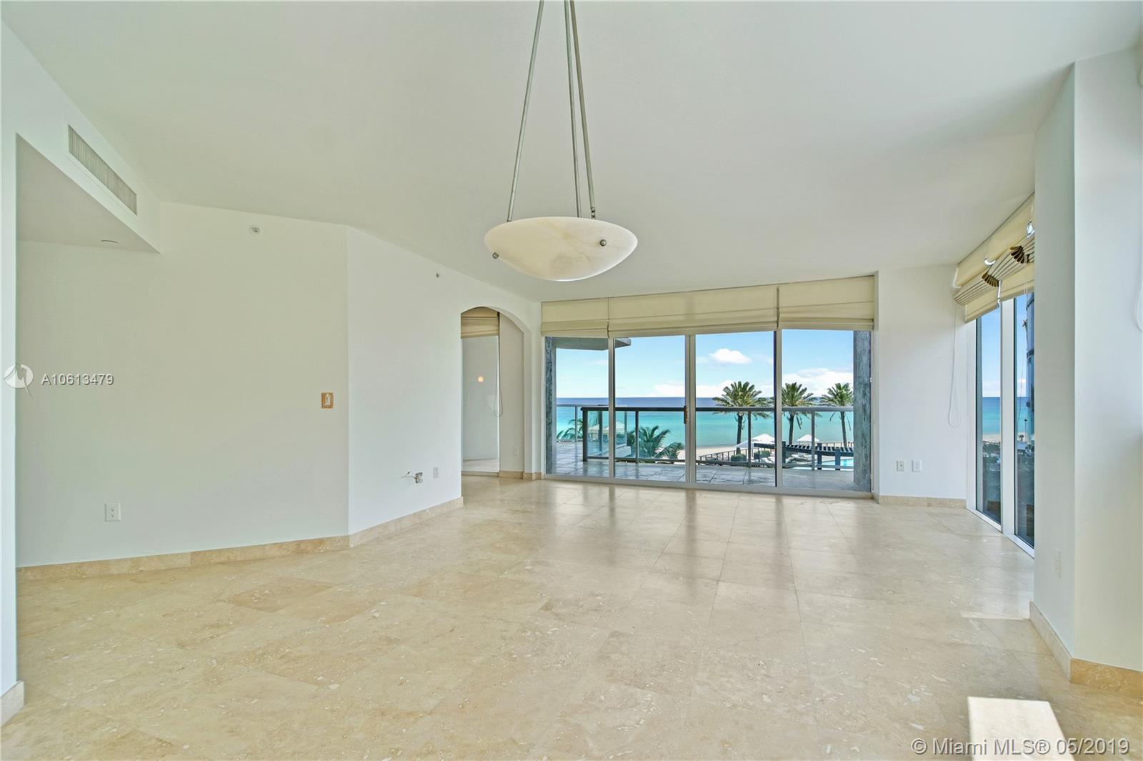 Sunny Isles Beach, FL 33160,18671 Collins Ave #403