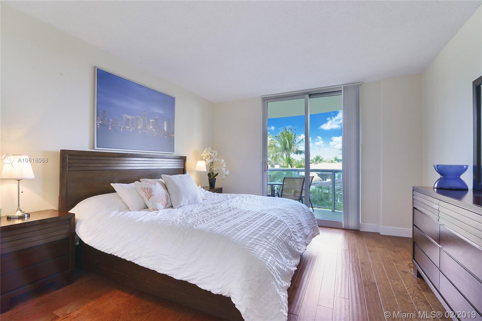 Sunny Isles Beach, FL 33160,19380 Collins Ave #326