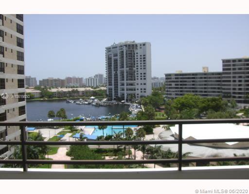 Hallandale Beach, FL 33009,2500 PARKVIEW DR #816