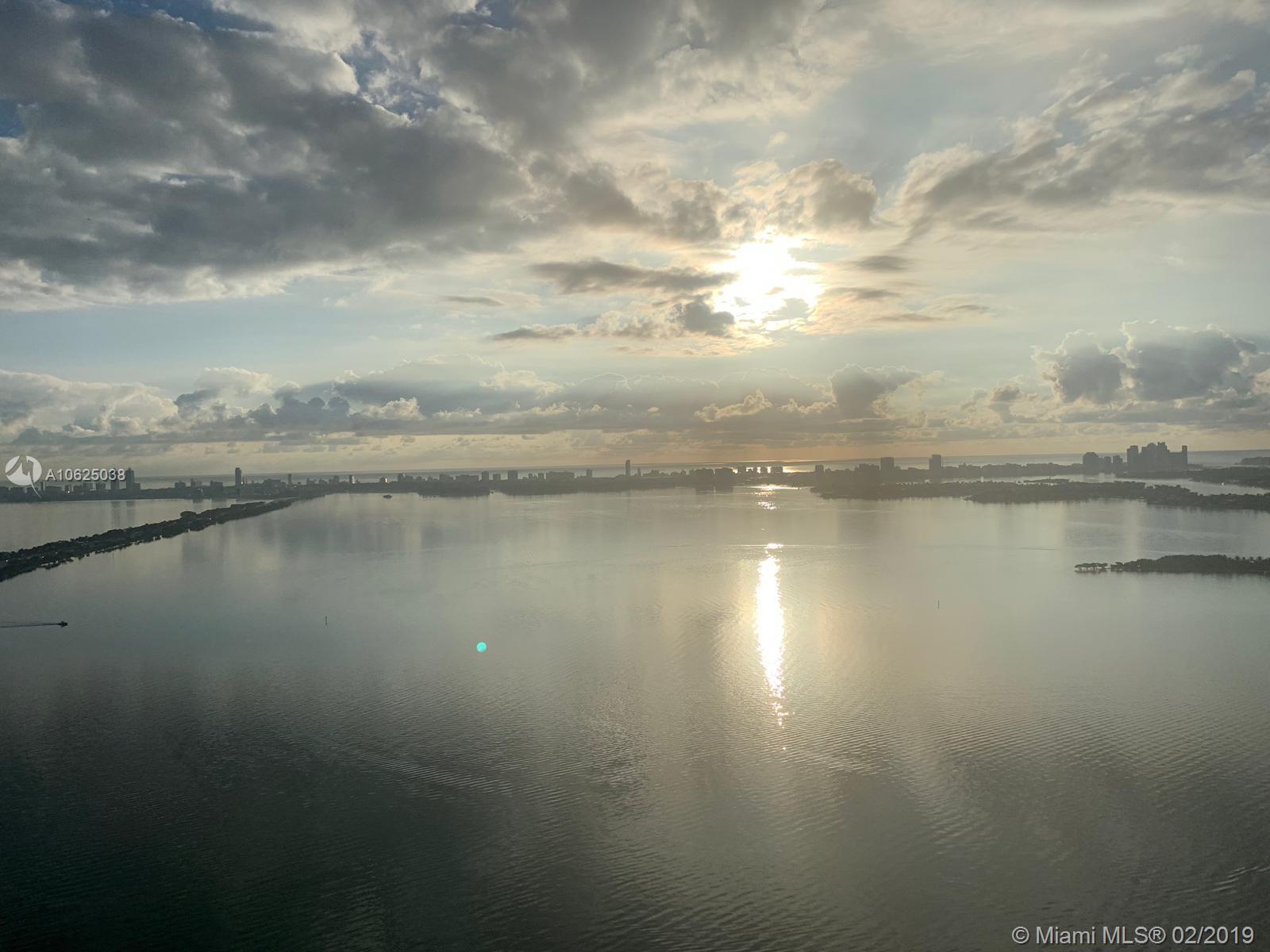 Photo A10625038