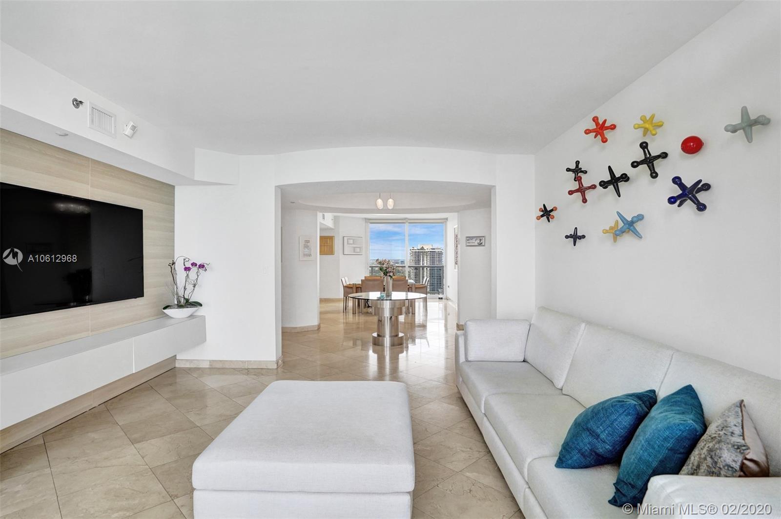 Sunny Isles Beach, FL 33160,19333 Collins Ave #2605