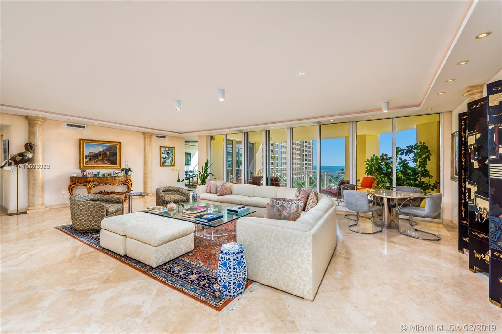 Key Biscayne, FL 33149,445 GRAND BAY DRIVE #605