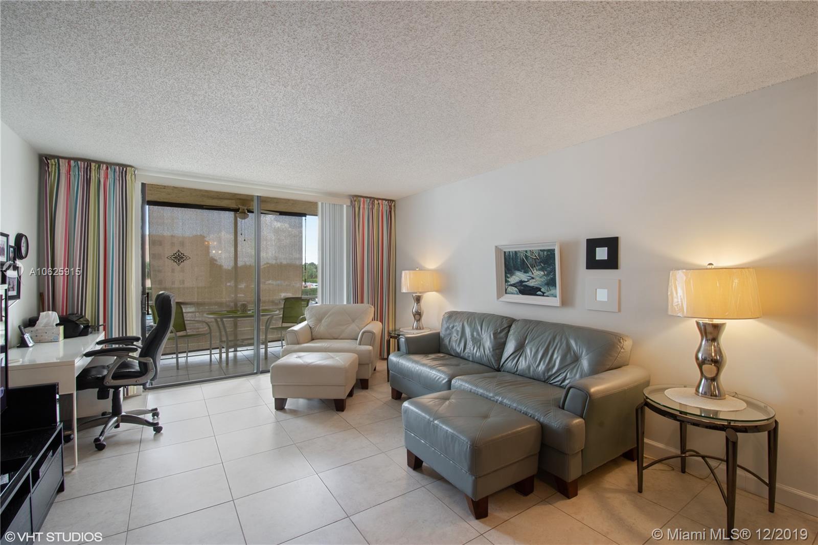 Lauderdale Lakes, FL 33311,2850 Somerset Dr #202L