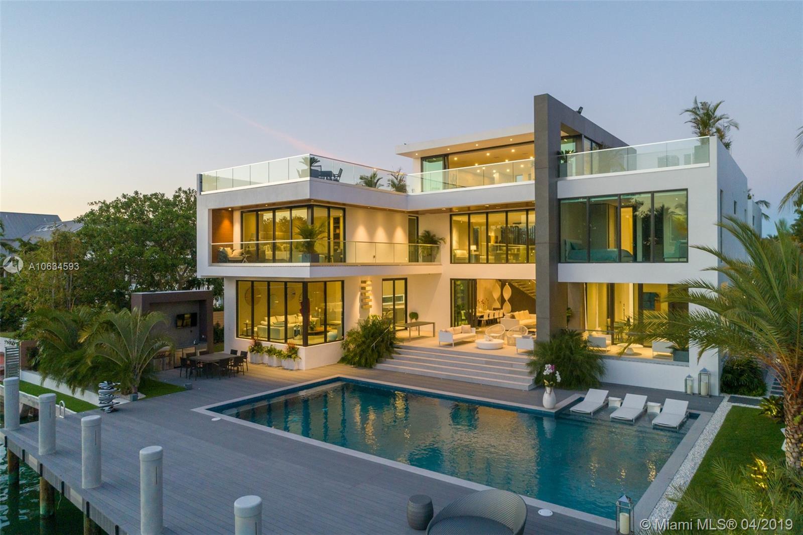 880 HARBOR DRIVE, Key Biscayne, FL 33149