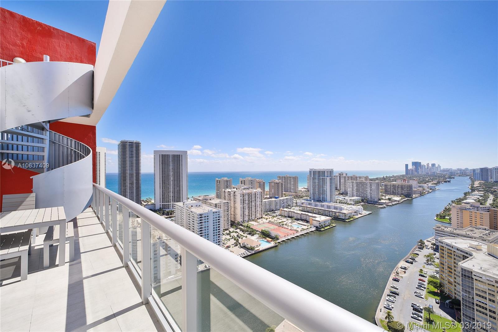 Hallandale Beach, FL 33009,2600 E Hallandale Beach Blvd #3309 (PENTHOUSE)