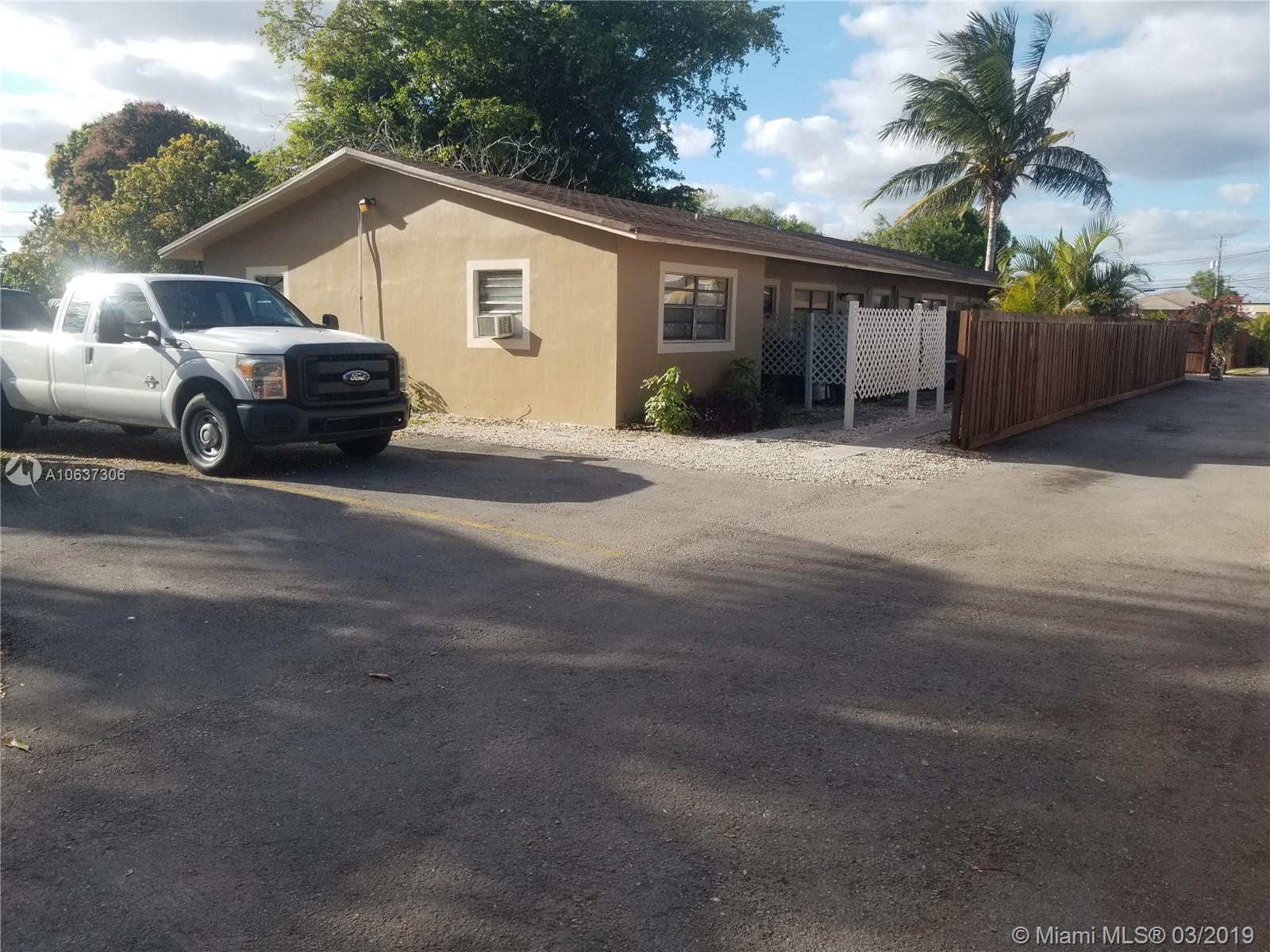 1912 NW 28th St, Oakland Park, FL 33311