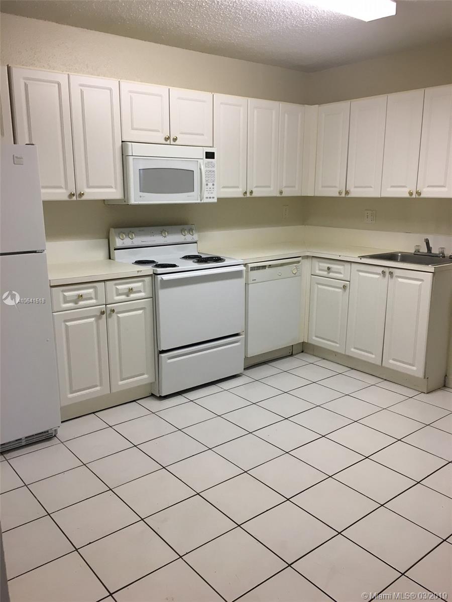 Pembroke Park, FL 33023,5100 SW 41st St #322