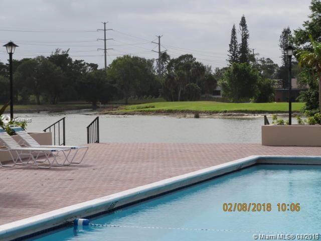 Lauderhill, FL 33319,4164 Inverrary Dr #813