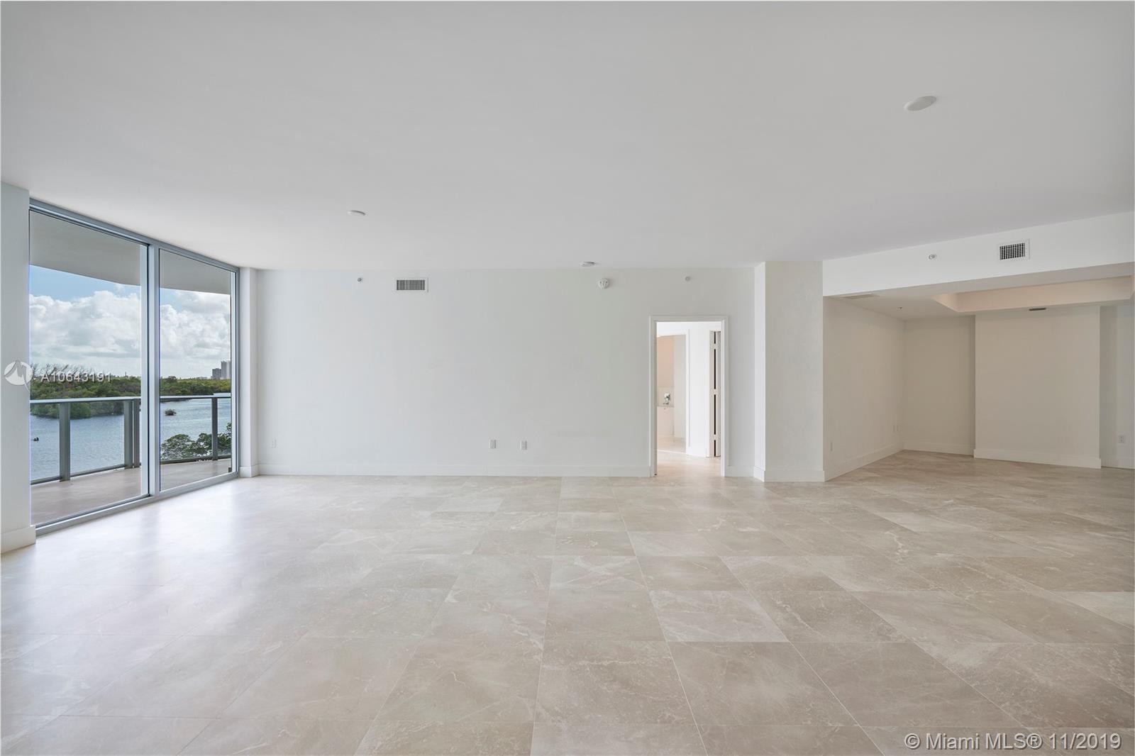 17111 Biscayne Blvd #504, Aventura, FL 33160