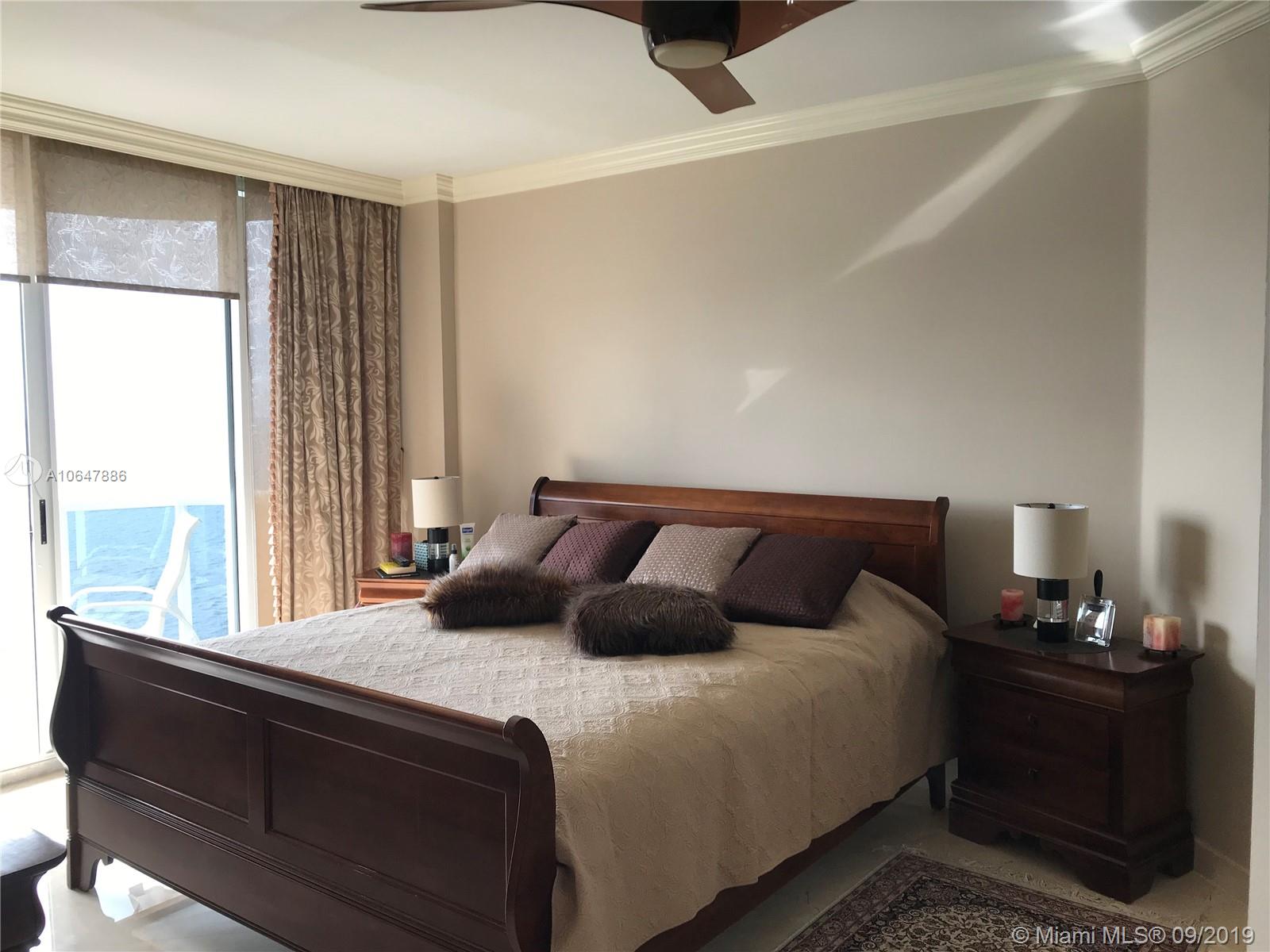 Sunny Isles Beach, FL 33160,16711 Collins Ave #UPH-03