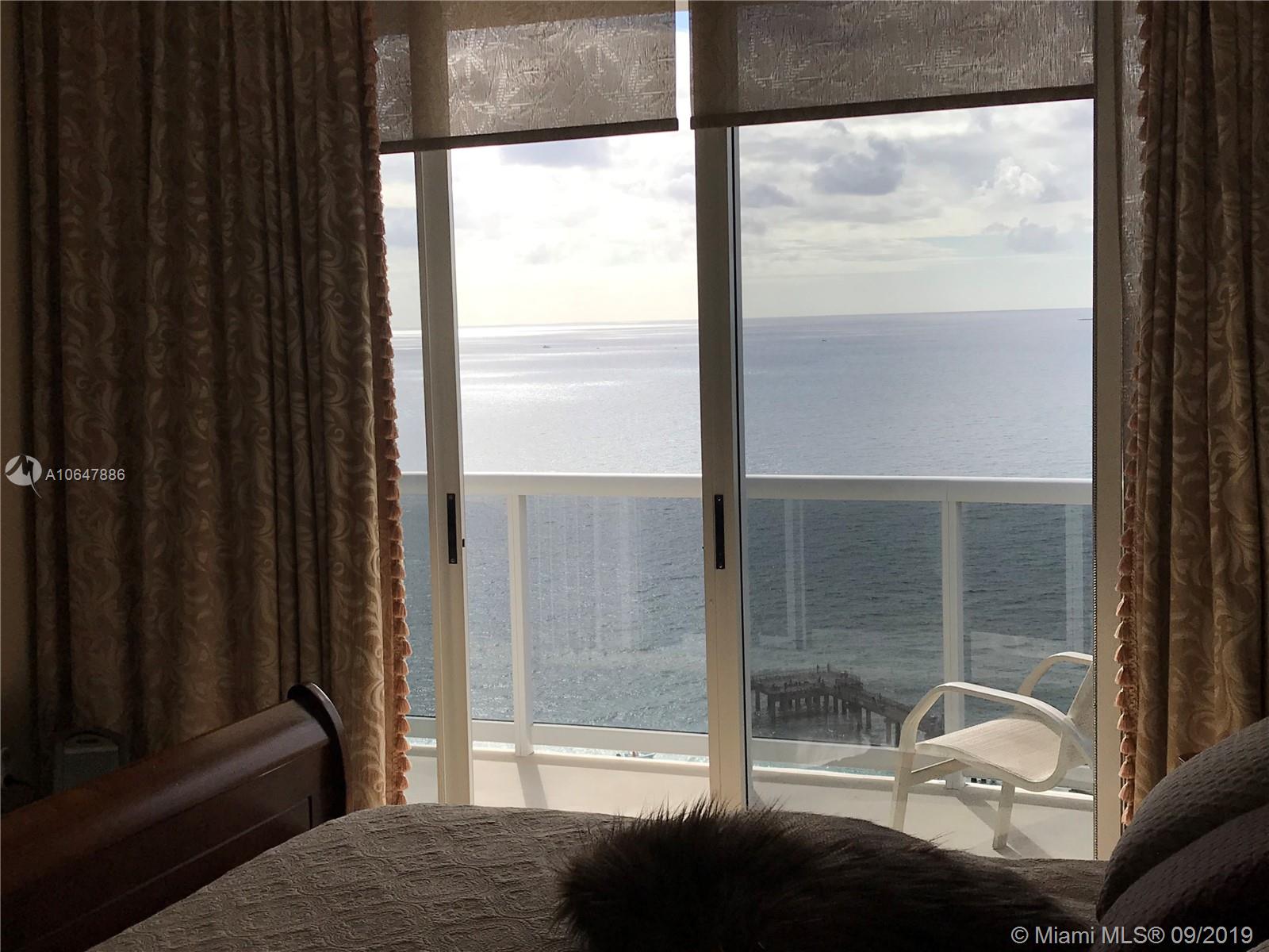 Sunny Isles Beach, FL 33160,16711 Collins Ave #UPH-03