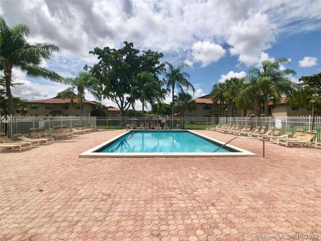 Sunrise, FL 33351,10055 Winding Lake Rd #101