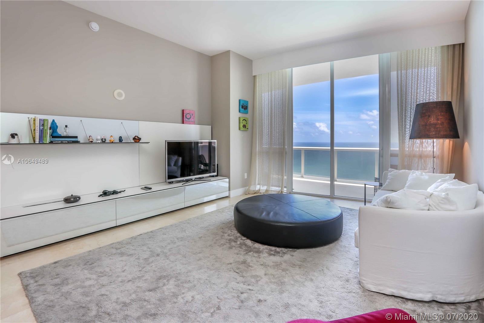 Sunny Isles Beach, FL 33160,16001 Collins Ave #3707