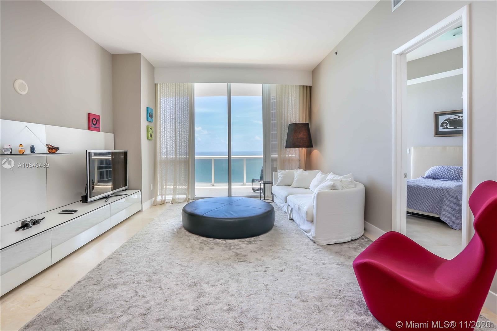 Sunny Isles Beach, FL 33160,16001 Collins Ave #3707