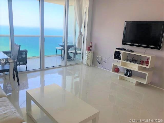 Hallandale Beach, FL 33009,1830 S Ocean Dr #4909