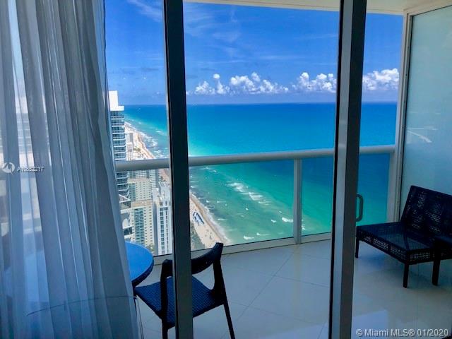 Hallandale Beach, FL 33009,1830 S Ocean Dr #4909