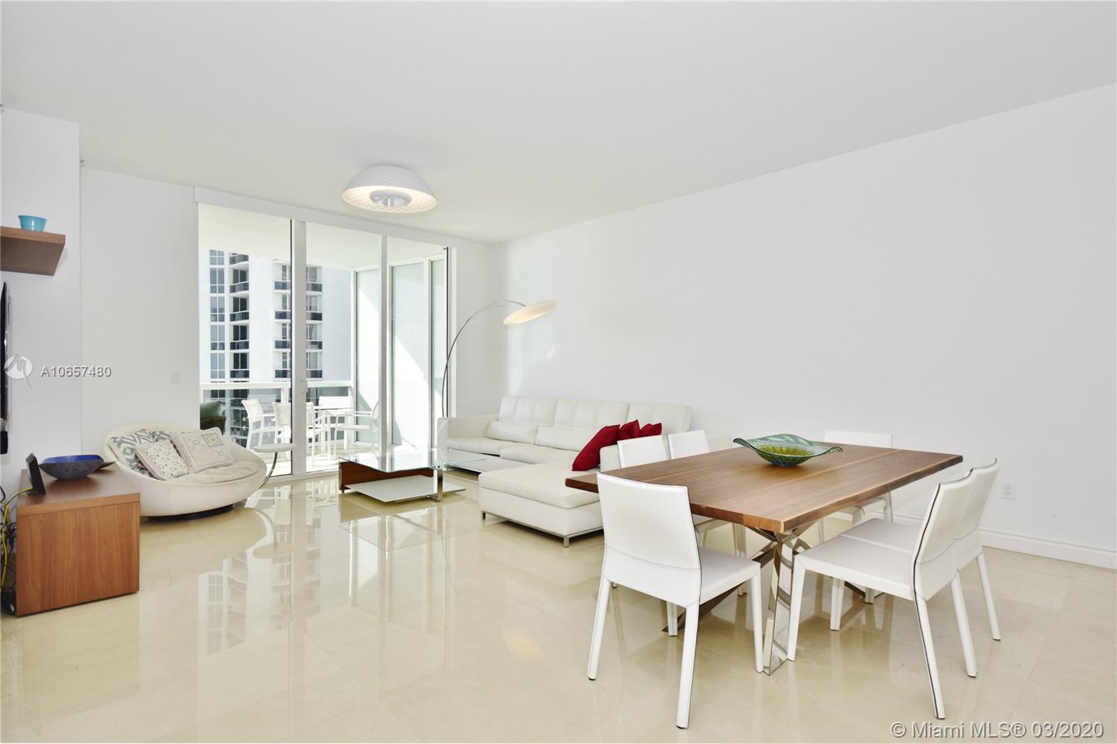 Sunny Isles Beach, FL 33160,15901 Collins Ave #1602