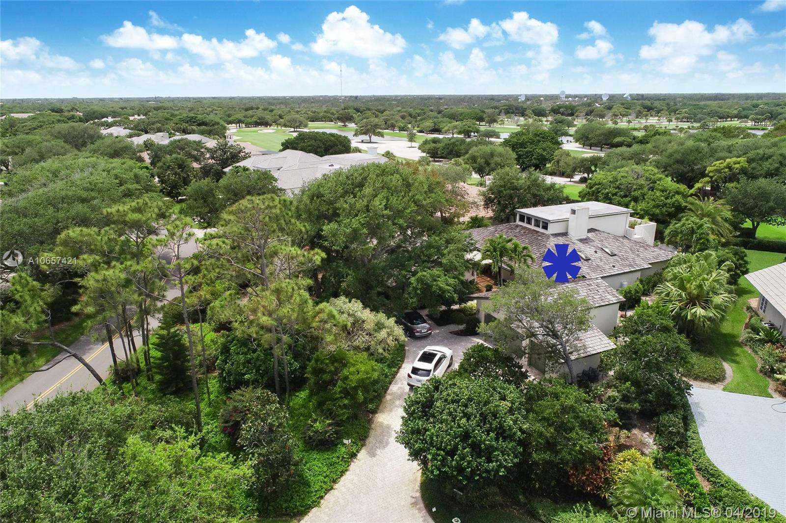 11812 SE Village Drive, Tequesta, FL 33469