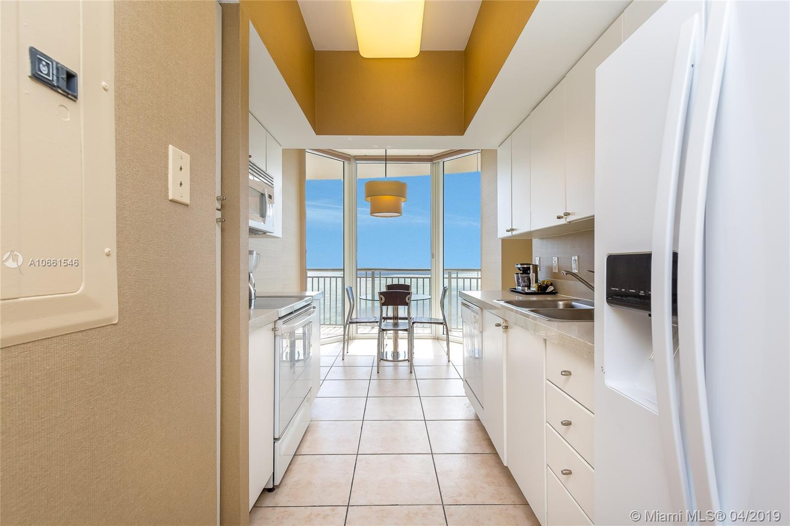 Sunny Isles Beach, FL 33160,17375 Collins Ave #LPH-2702