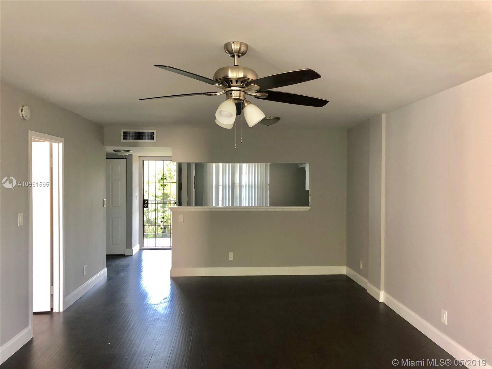 Lauderdale Lakes, FL 33313,2600 NW 49th Ave #407