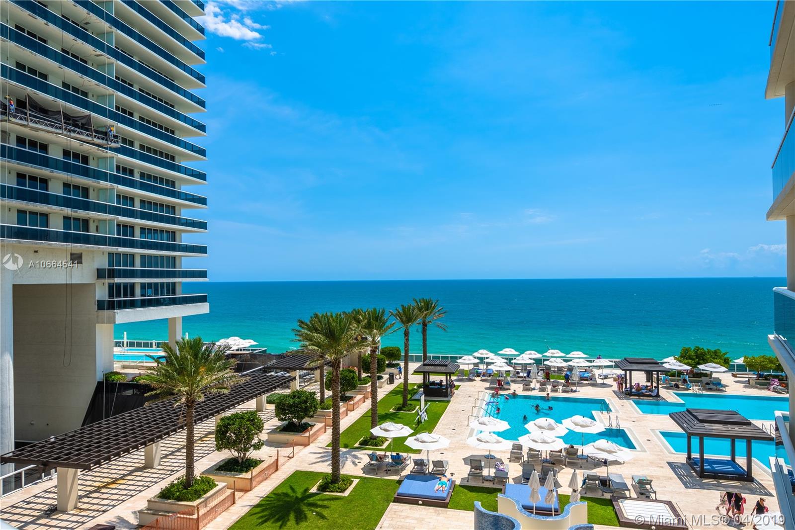 Hallandale Beach, FL 33009,1850 S Ocean Dr #1010