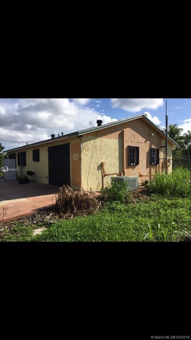 Homestead, FL 33034,39101 SW 209th Ave