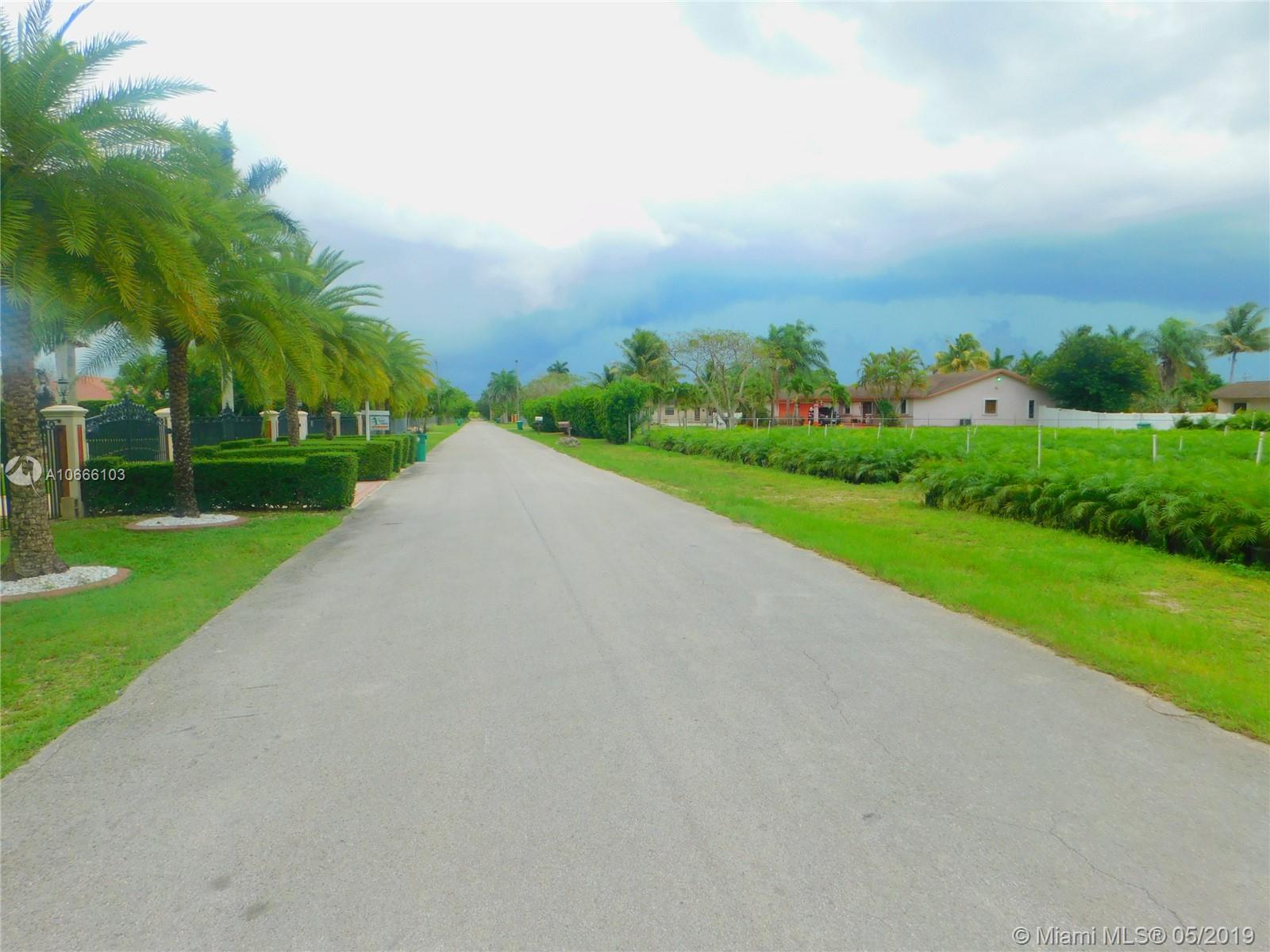 Homestead, FL 33031,21333 SW 246 ST