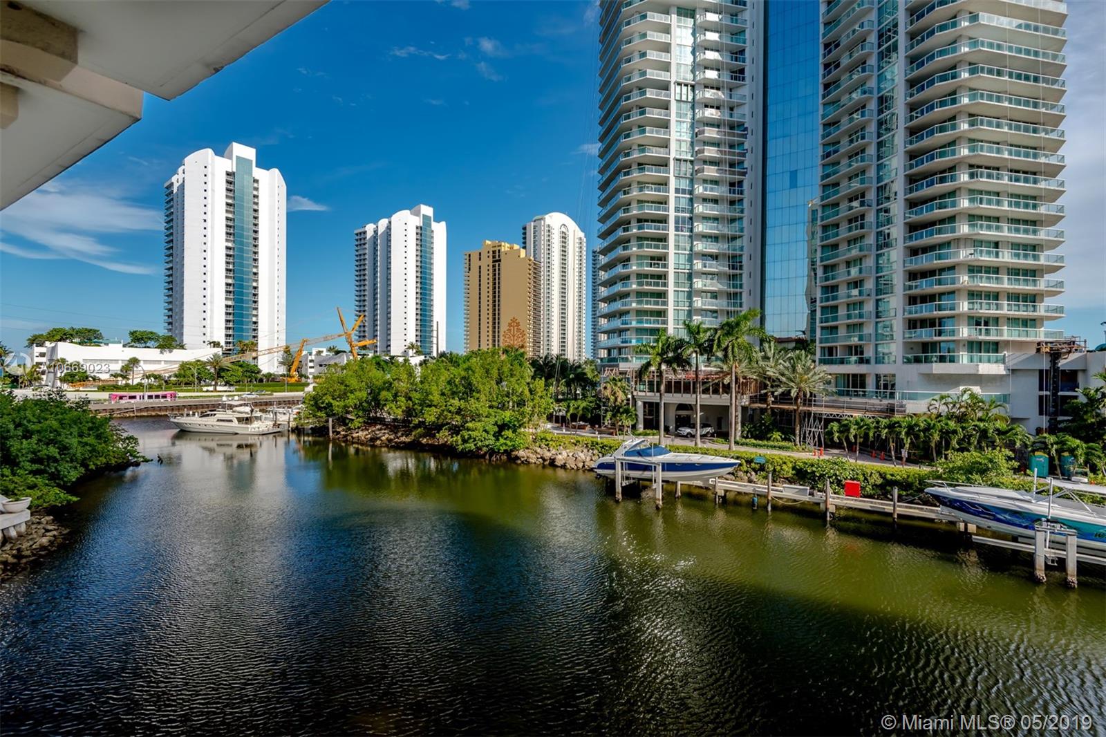 200 Sunny Isles Blvd #TH-304, Sunny Isles Beach, FL 33160